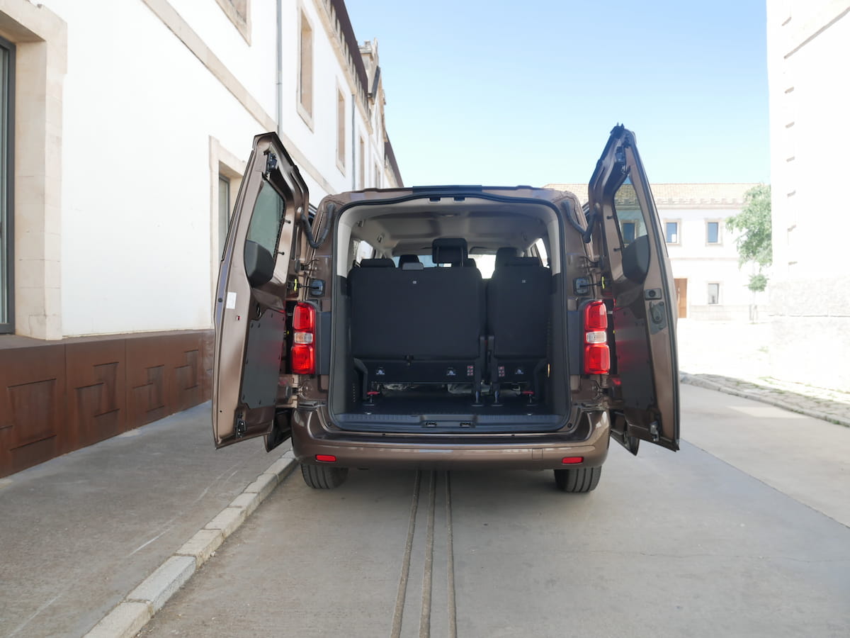 Maletero furgoneta Toyota Proace eléctrica Inca - Muvon